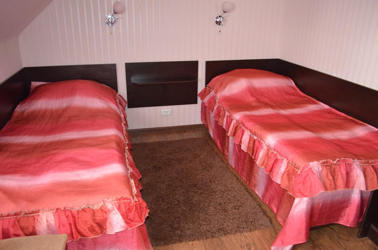 Hotel Fiyesta Starokostyantyniv 外观 照片